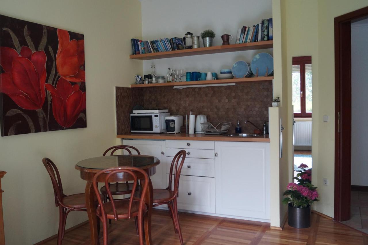 Ria'S Apartment Budapest Eksteriør billede